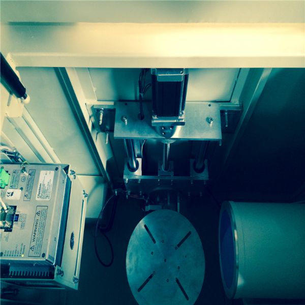 ��ѹ���ؽṹ̽�����ֻ�X����������ϵͳ